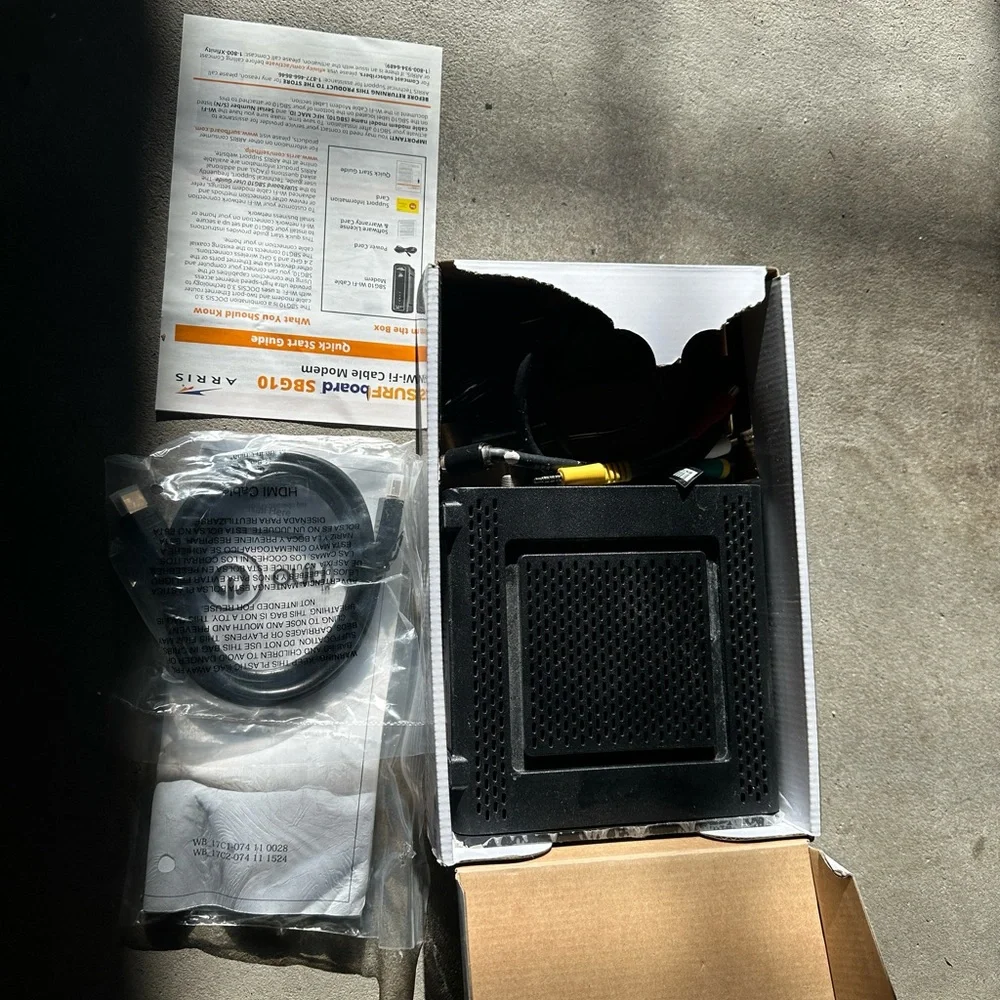 Arris WiFi Router - Picture 4 of 8